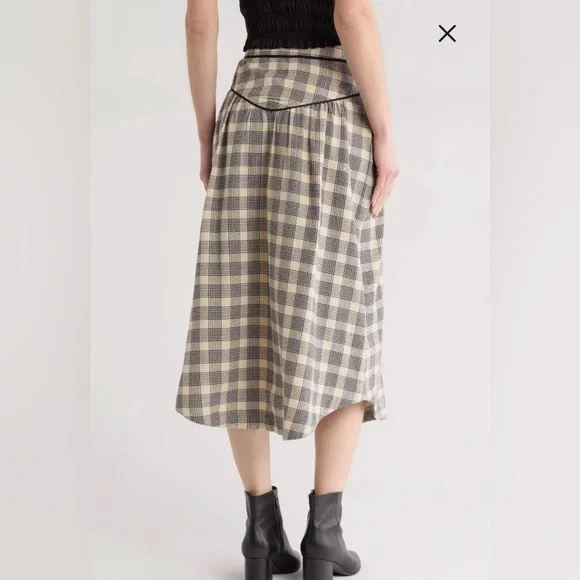 NWT Mother The Out Skirts Plaid Skirt with pockets fits probably closer to a M - Picture 2 of 8